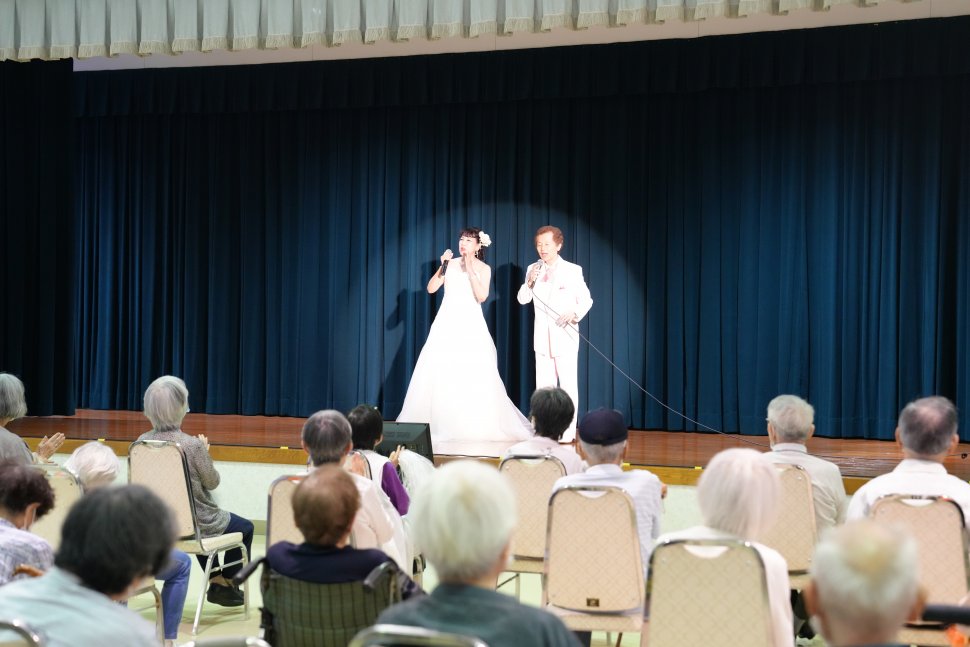 西川晶歌謡ショー